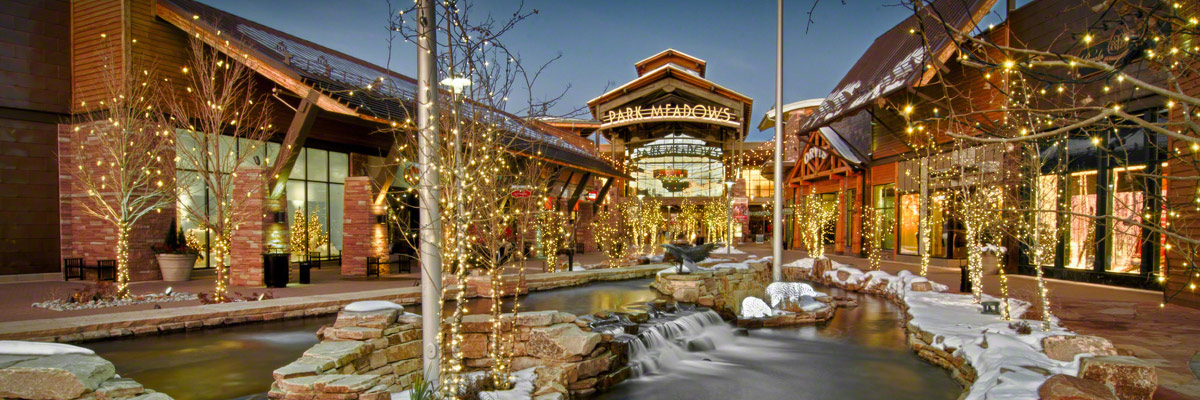 Pictures of Park Meadows Mall at Christmas