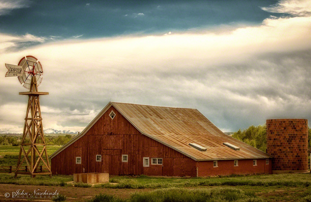 Photos of Colorado Barn in Parker CO