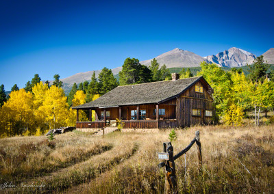 Ranch House off Highway 7 in Estes Park with Mt Meeker, Longs Peak, Storm Peak Photo 2