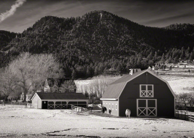 Larkspur Colorado Barn Photo 3