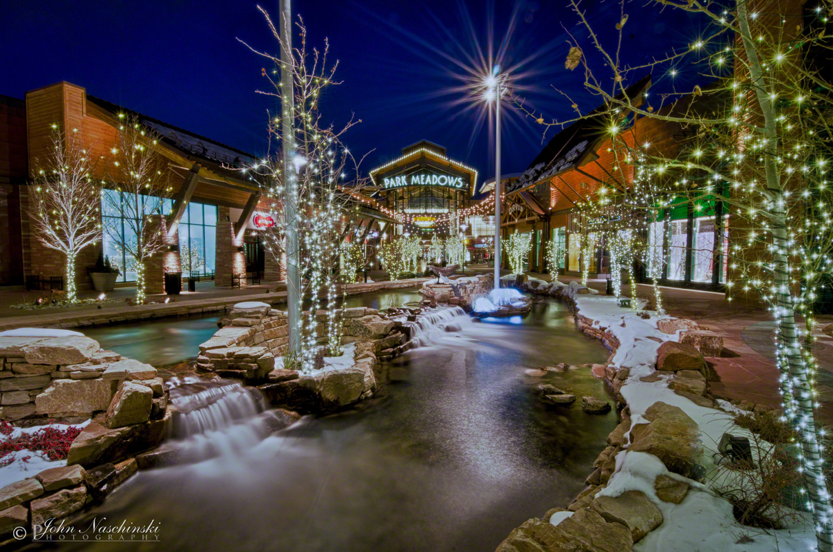 Pictures of Park Meadows Mall at Christmas