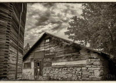 Old Colorado Barn