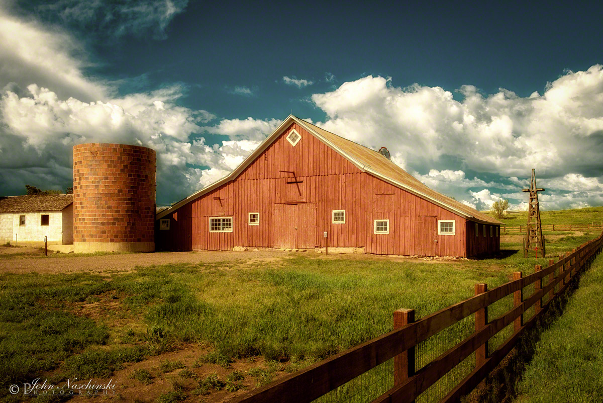 Photos of Colorado Barn in Parker CO