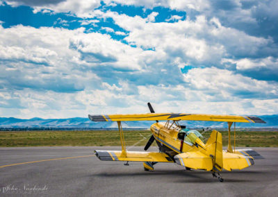 Buck Roetman's Pitts at the Rocky Mountain Air Show