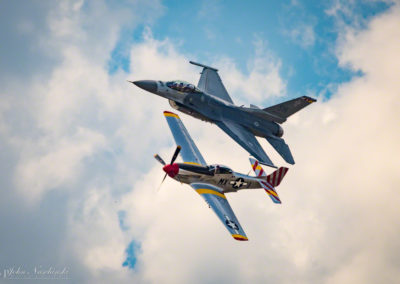 Heritage Flight of P51 Mustang February and F 16 Viper - Photo 02