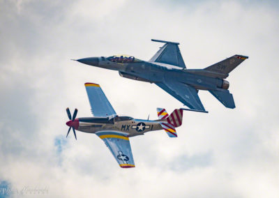 Heritage Flight of P51 Mustang February and F 16 Viper - Photo 03