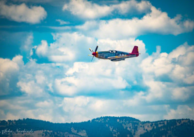P-51C Mustang Tuskegee Airmen Flying over the Rocky Mountains - Photo 04