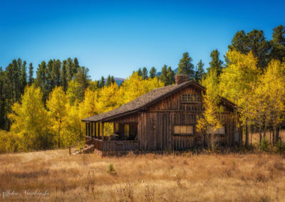 Estes Park Old Wood Country Home Fall Colors 04