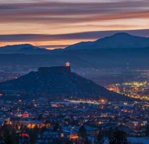 Photo Castle Rock Star Pikes Peak Twilight Christmas Eve