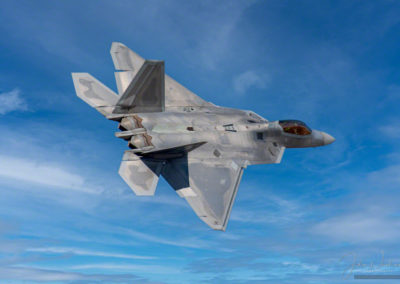 Low Flyby of F-22 Raptor at Pikes Peak Regional Airshow